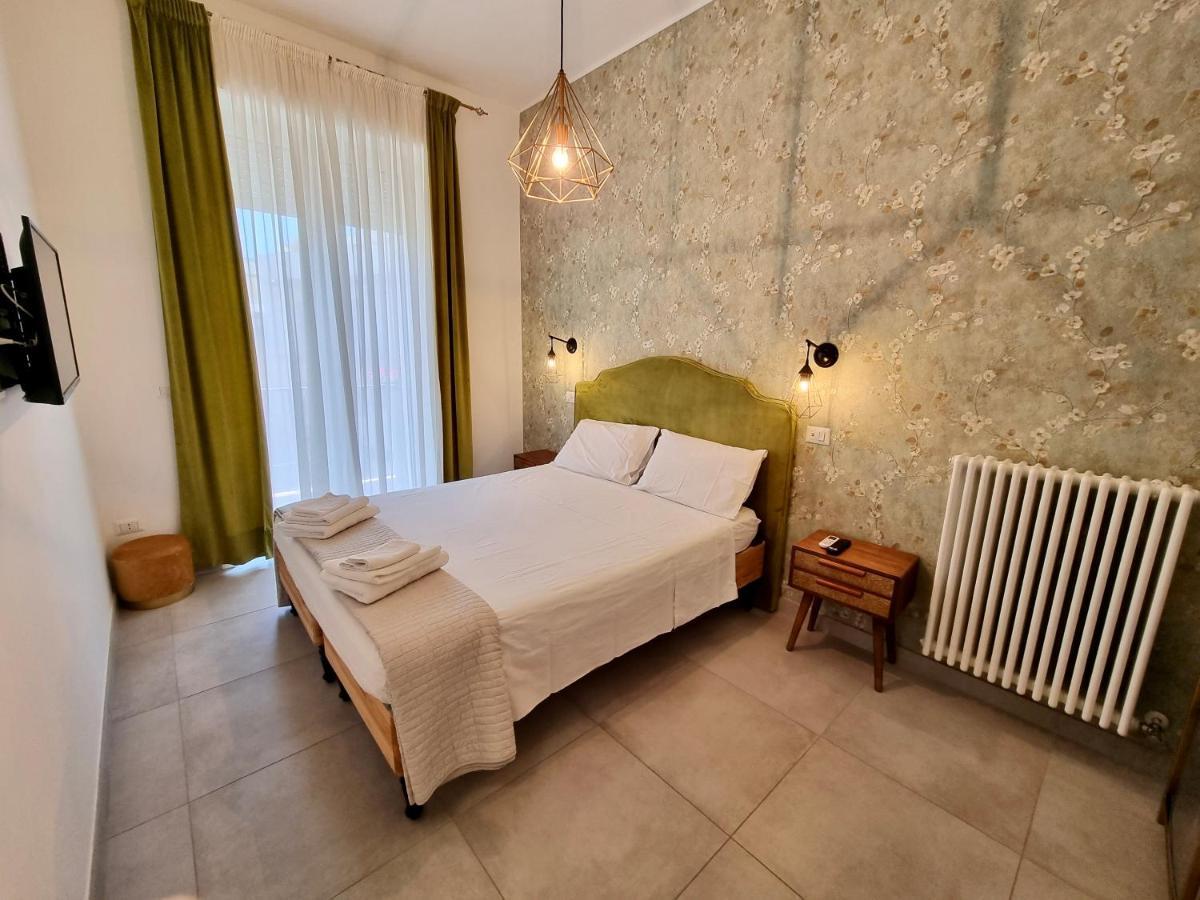 Dimora Giusti Bed & Breakfast Lecce Eksteriør bilde