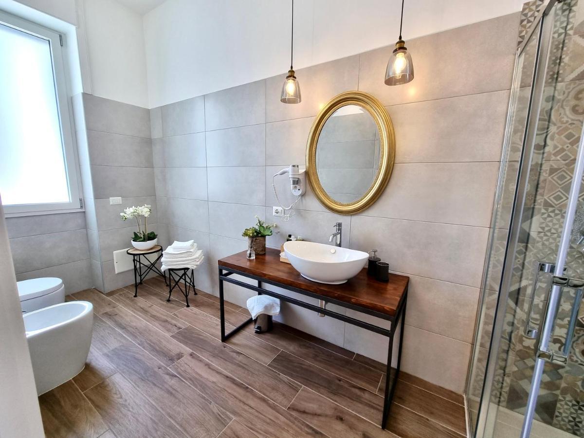 Dimora Giusti Bed & Breakfast Lecce Eksteriør bilde