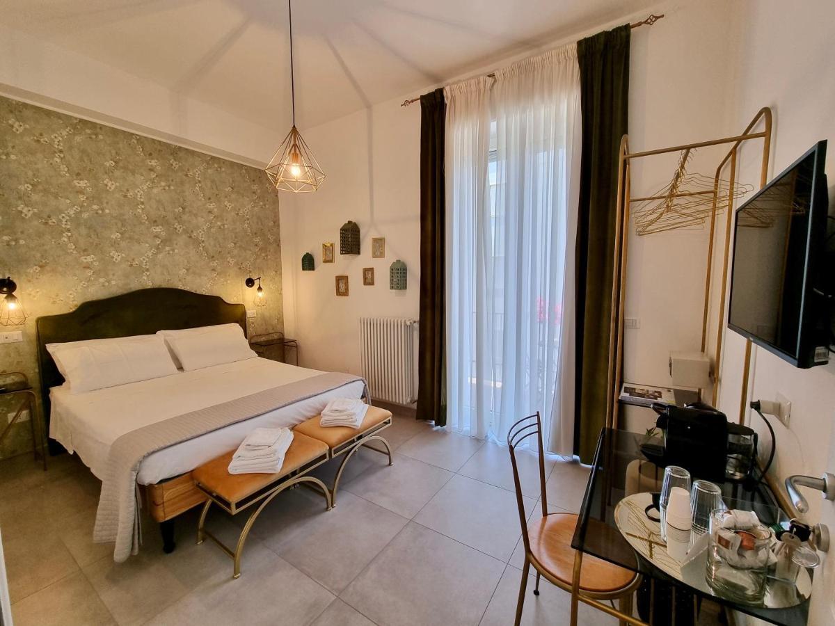 Dimora Giusti Bed & Breakfast Lecce Eksteriør bilde
