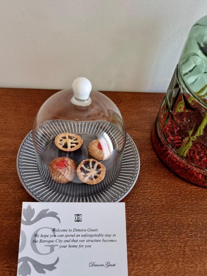 Dimora Giusti Bed & Breakfast Lecce Eksteriør bilde