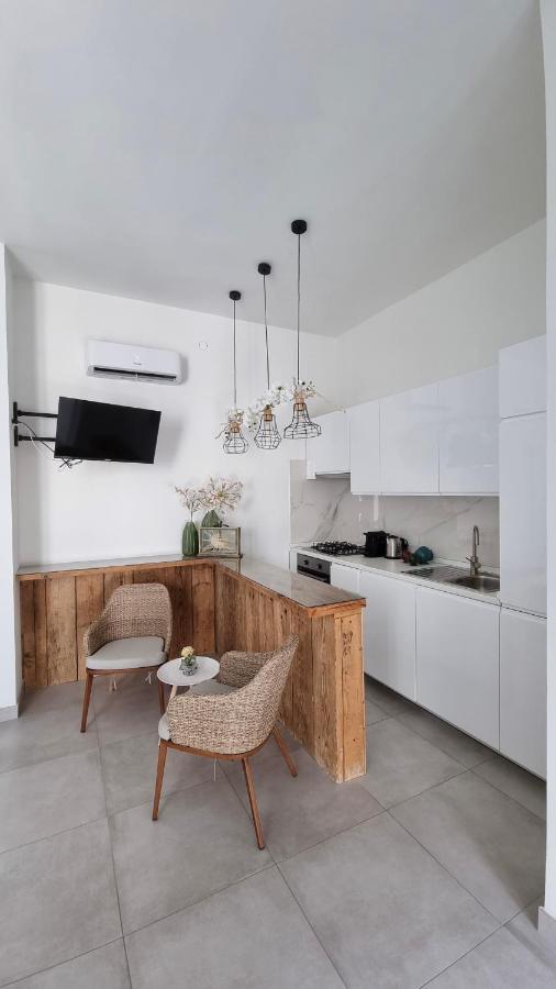 Dimora Giusti Bed & Breakfast Lecce Eksteriør bilde